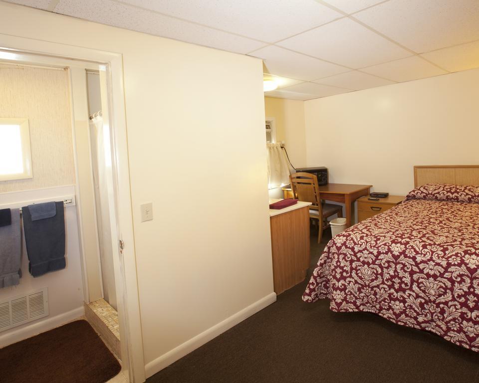 Charlie'S Motel Frostburg ภายนอก รูปภาพ